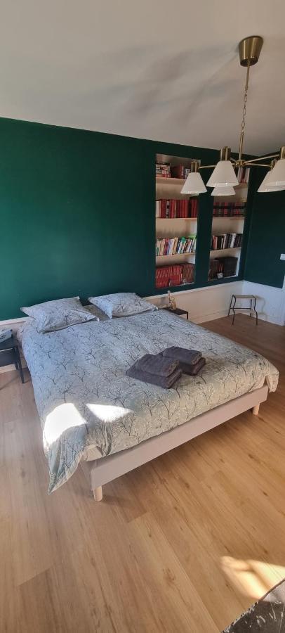Chambres D'Hote Le Cedre Lezoux Екстериор снимка